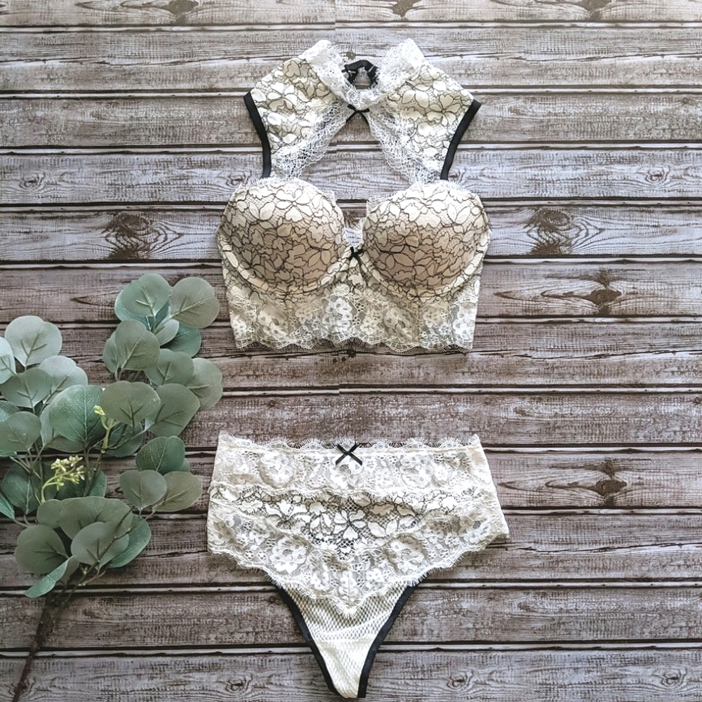 Victoria's Secret Dream Angel Chantilly Lace Set